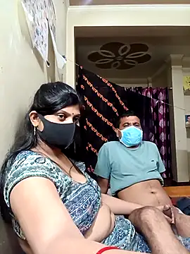 Snapshot of reena502 chatting on September 16, 6:42 pm reena502 online show from September 16, 6:42 pm