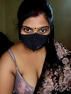reena502 online show from August 1, 3:06 am