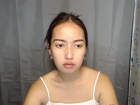 Snapshot of Soft_Angel8 chatting on March 20, 12:10 pm Soft Angel8 online show from March 20, 12:10 pm