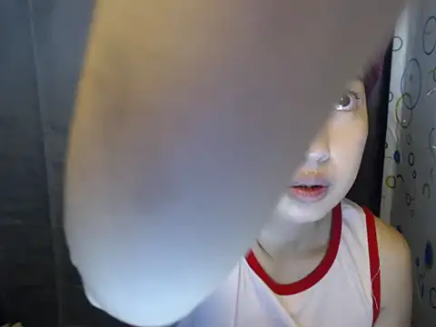 Snapshot of Soft_Angel8 chatting on April 1, 2:23 am Soft Angel8 online show from April 1, 2:23 am