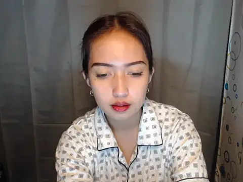 Snapshot of Soft_Angel8 chatting on April 5, 3:15 am Soft Angel8 online show from April 5, 3:15 am