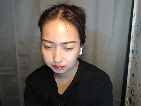 Snapshot of Soft_Angel8 chatting on April 5, 3:31 pm Soft Angel8 online show from April 5, 3:31 pm