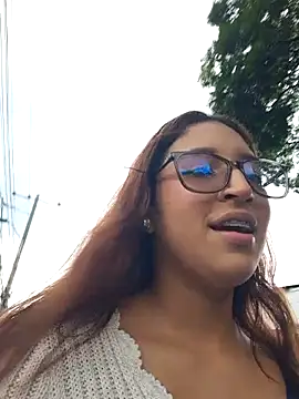 CatalinaFlores online show from November 15, 6:48 pm