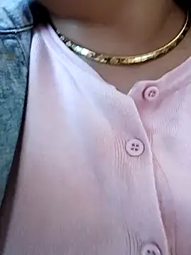 Mia-Glow online show from October 9, 12:58 pm