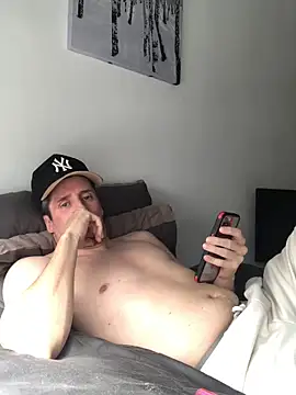 Snapshot of shyandchilling chatting on May 29, 2:48 pm shyandchilling online show from May 29, 2:48 pm