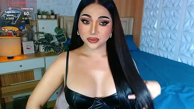 ValeriaHelaby online show from December 2, 4:18 am