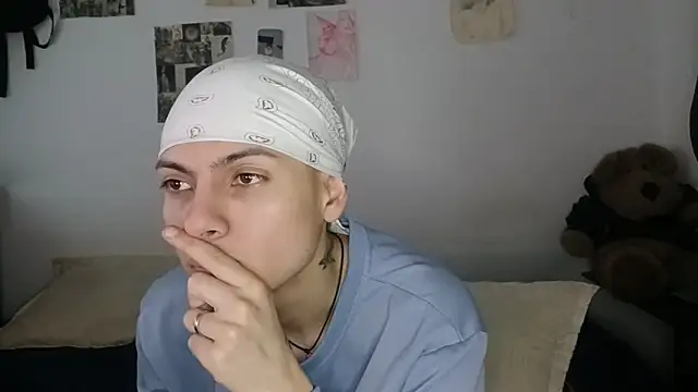 Dioniso guy8 online show from September 12, 1:22 pm