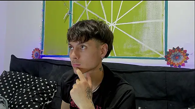 Dioniso guy8 online show from February 19, 8:27 pm