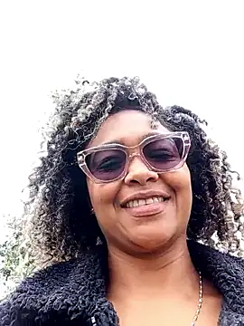 BiiancaEstradaa online show from April 17, 3:37 pm