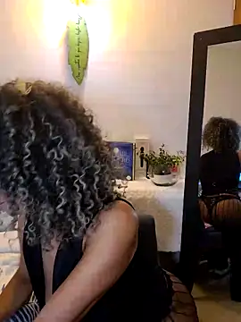 BiiancaEstradaa online show from June 4, 12:27 am