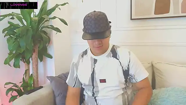 Naim Bennetsex online show from October 24, 6:37 pm