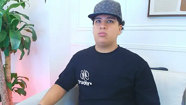 Naim Bennetsex online show from January 31, 7:45 pm