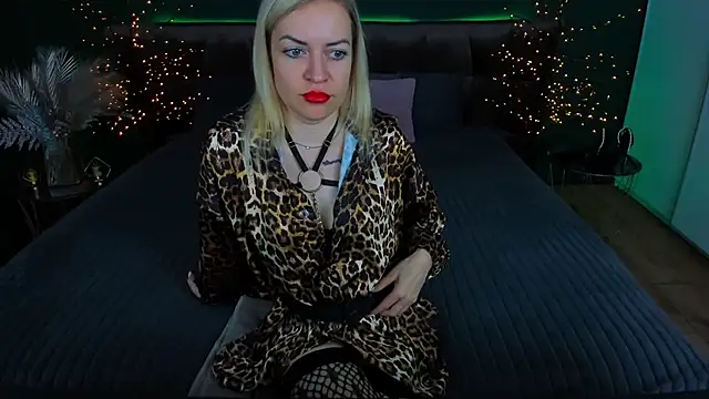 Snapshot of Anna_Snows chatting on September 9, 5:40 am Anna Snows online show from September 9, 5:40 am