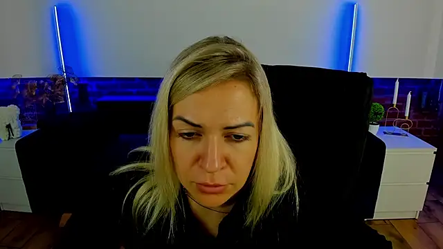 Snapshot of Anna_Snows chatting on September 25, 1:37 pm Anna Snows online show from September 25, 1:37 pm