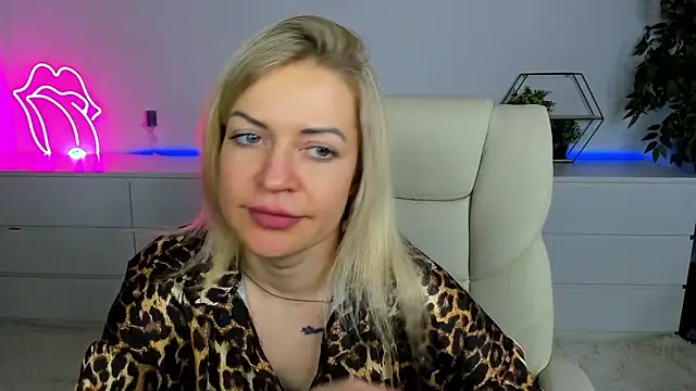 Snapshot of Anna_Snows chatting on September 27, 11:59 am Anna Snows online show from September 27, 11:59 am