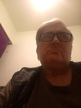 Sonya51561 online show from December 15, 2:43 pm