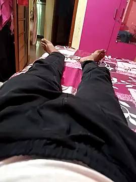 Alimbaby online show from November 24, 11:10 am