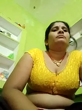 Snapshot of Hot-piuy chatting on September 11, 8:25 am Hot-piuy online show from September 11, 8:25 am