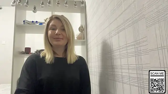 Blondie xoxoxo online show from December 15, 8:51 am