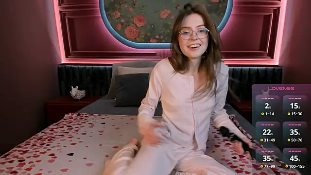 Grace blush online show from October 11, 8:13 am