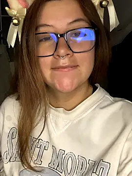 Blair Bunnyy online show from October 20, 5:30 am