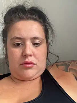 Snapshot of Charsworld chatting on October 15, 10:37 am Charsworld online show from October 15, 10:37 am