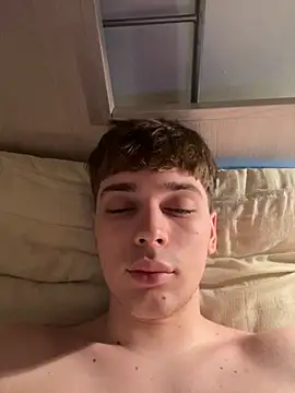 Snapshot of Fappatore_Nato05 chatting on September 15, 6:41 pm Fappatore Nato05 online show from September 15, 6:41 pm