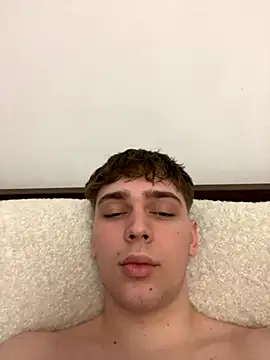 Snapshot of Fappatore_Nato05 chatting on October 9, 11:08 am Fappatore Nato05 online show from October 9, 11:08 am