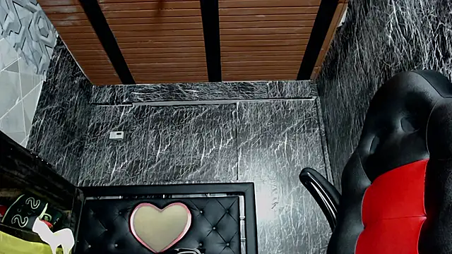 Snapshot of yordi_sandler2 chatting on November 23, 5:13 pm yordi sandler2 online show from November 23, 5:13 pm