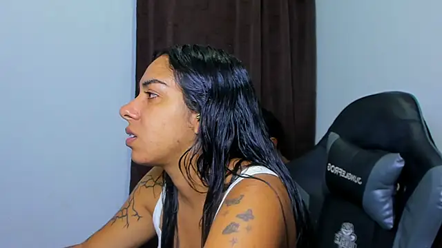 violet and myers online show from April 12, 10:48 pm