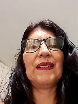 swity foster online show from December 15, 12:31 pm