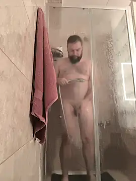 Snapshot of Ole_Plus chatting on February 13, 9:05 am Ole Plus online show from February 13, 9:05 am