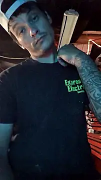 twistafatpipe online show from October 1, 11:33 pm