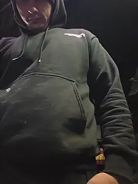 twistafatpipe online show from October 30, 10:27 am