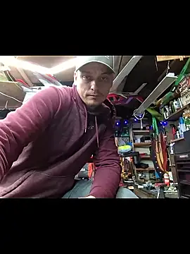 twistafatpipe online show from January 7, 7:27 pm