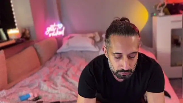 Secret Lovers1 online show from May 1, 7:51 pm