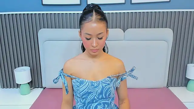 lily  star online show from February 28, 3:40 am