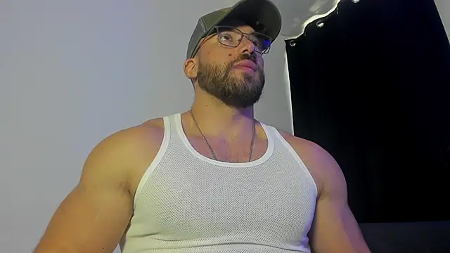 Snapshot of JoshuaLyon chatting on October 9, 5:44 pm JoshuaLyon online show from October 9, 5:44 pm