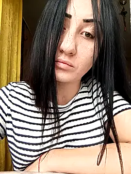 Lili Doris online show from September 17, 6:26 am