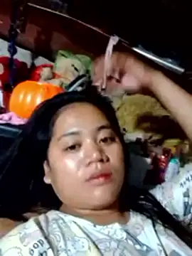 EATALLUCANPUSSYPINAY online show from May 15, 2:46 pm