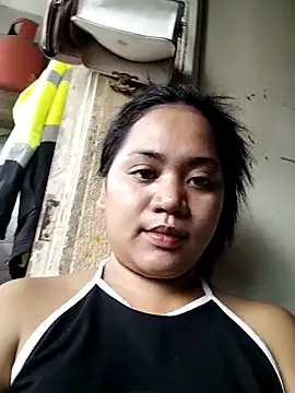 Snapshot of EATALLUCANPUSSYPINAY chatting on June 29, 5:03 am EATALLUCANPUSSYPINAY online show from June 29, 5:03 am