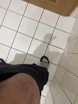 Snapshot of Dicksxd chatting on January 17, 11:52 pm Dicksxd online show from January 17, 11:52 pm