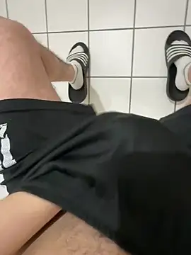 Snapshot of Dicksxd chatting on February 3, 4:56 pm Dicksxd online show from February 3, 4:56 pm