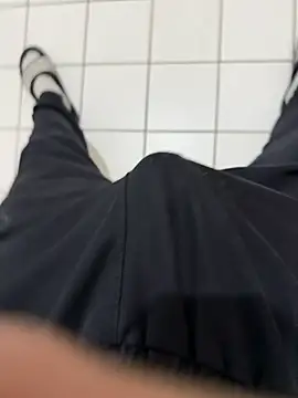 Snapshot of Dicksxd chatting on February 7, 8:18 am Dicksxd online show from February 7, 8:18 am