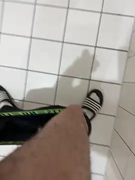 Dicksxd online show from May 2, 10:26 pm
