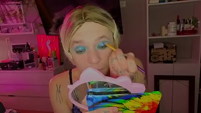 Snapshot of Kkkylie chatting on February 6, 3:00 am Kkkylie online show from February 6, 3:00 am