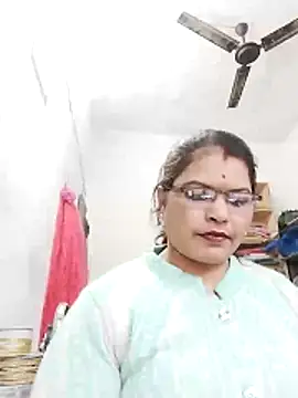 Snapshot of Bhavna_hot chatting on February 3, 11:59 am Bhavna hot online show from February 3, 11:59 am