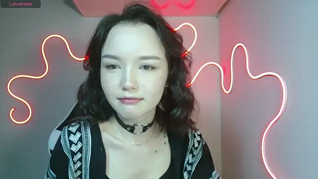 Snapshot of DemiWildcat chatting on October 5, 9:07 am DemiWildcat online show from October 5, 9:07 am