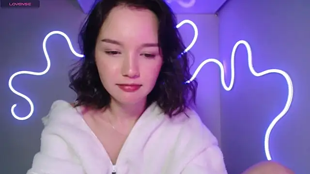 Snapshot of DemiWildcat chatting on October 7, 11:07 am DemiWildcat online show from October 7, 11:07 am