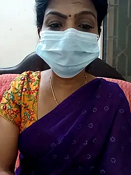 Snapshot of Rithya27 chatting on February 2, 6:17 pm Rithya27 online show from February 2, 6:17 pm